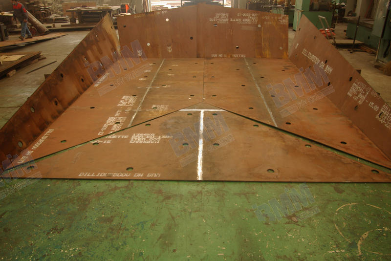 礦車車廂底板、側(cè)板